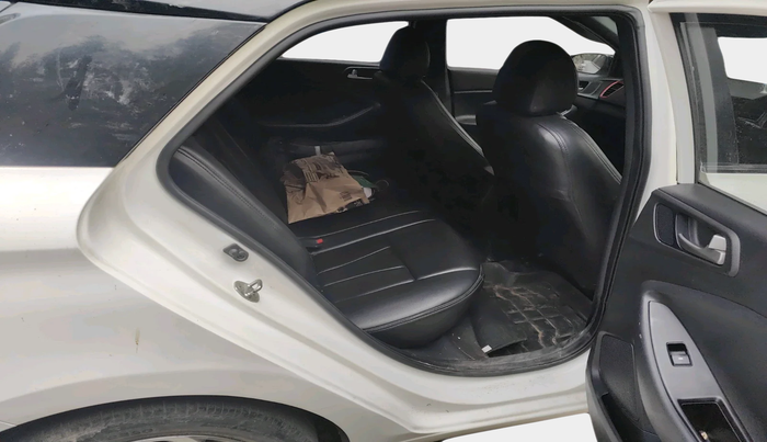 2020 Hyundai Elite i20 SPORTZ PLUS 1.2 DUAL TONE, Petrol, Manual, 59,930 km, interior