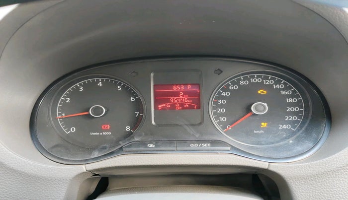 2013 Volkswagen Vento HIGHLINE PETROL AT, Petrol, Automatic, 95,446 km, interior