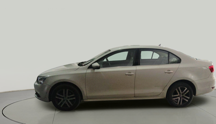 2013 Volkswagen Jetta HIGHLINE TDI AT, Diesel, Automatic, 1,59,968 km, exterior