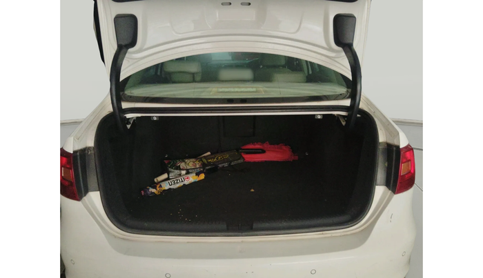 2013 Volkswagen Jetta HIGHLINE TDI AT, Diesel, Automatic, 1,59,968 km, exterior