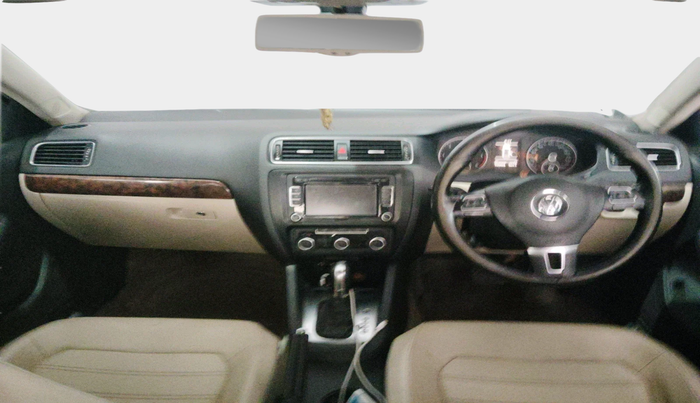 2013 Volkswagen Jetta HIGHLINE TDI AT, Diesel, Automatic, 1,59,968 km, interior