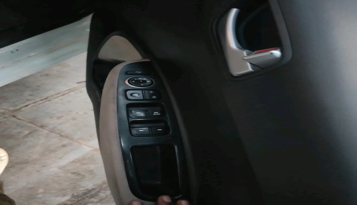 2013 Hyundai Grand i10 SPORTZ 1.2 KAPPA VTVT, Petrol, Manual, 43,306 km, interior