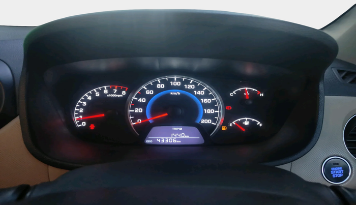 2013 Hyundai Grand i10 SPORTZ 1.2 KAPPA VTVT, Petrol, Manual, 43,306 km, interior