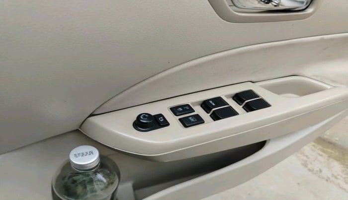 2015 Maruti Swift Dzire VDI, Diesel, Manual, 1,09,225 km, interior