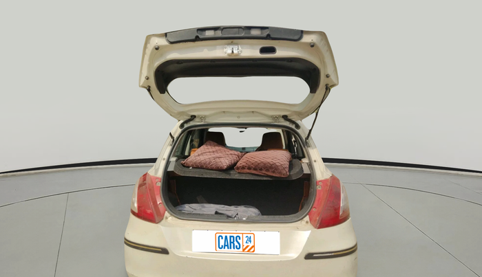 2013 Maruti Swift VDI, Diesel, Manual, 1,63,932 km, exterior