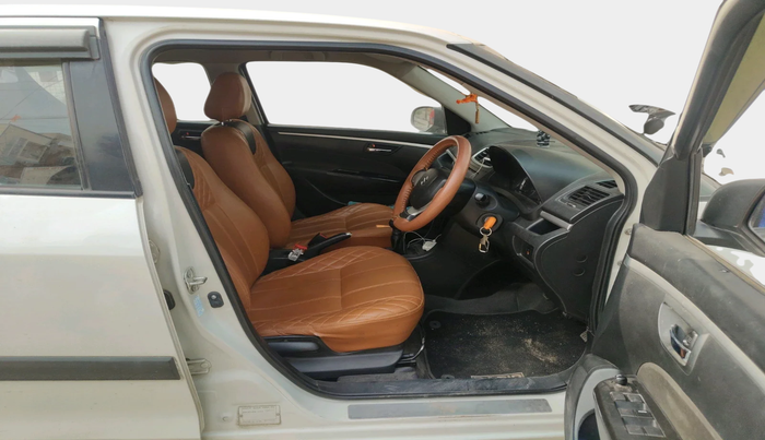 2013 Maruti Swift VDI, Diesel, Manual, 1,63,932 km, interior