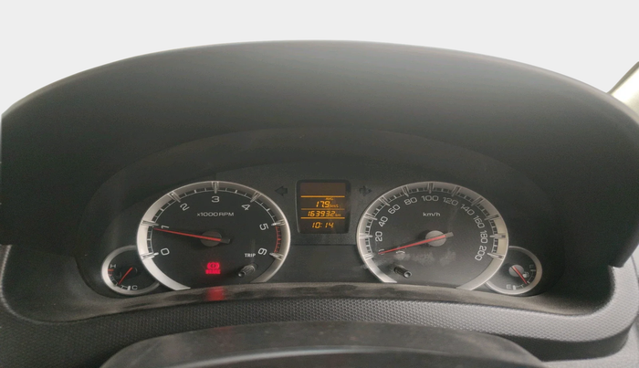 2013 Maruti Swift VDI, Diesel, Manual, 1,63,932 km, interior