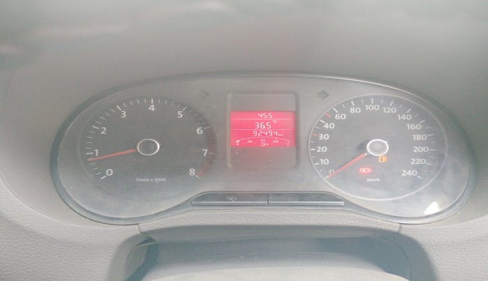 2012 Volkswagen Vento TRENDLINE 1.6, Petrol, Manual, 92,890 km, interior