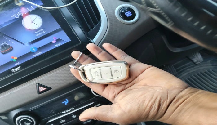 2015 Hyundai Creta SX (O) 1.6 DIESEL, Diesel, Manual, 1,86,124 km, interior