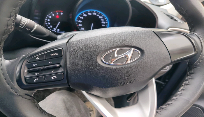 2022 Hyundai VENUE S+ 1.2, Petrol, Manual, 20,300 km, interior