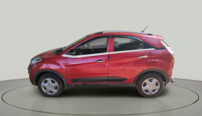 2018 Tata NEXON XM PETROL, Petrol, Manual, 70,488 km, exterior