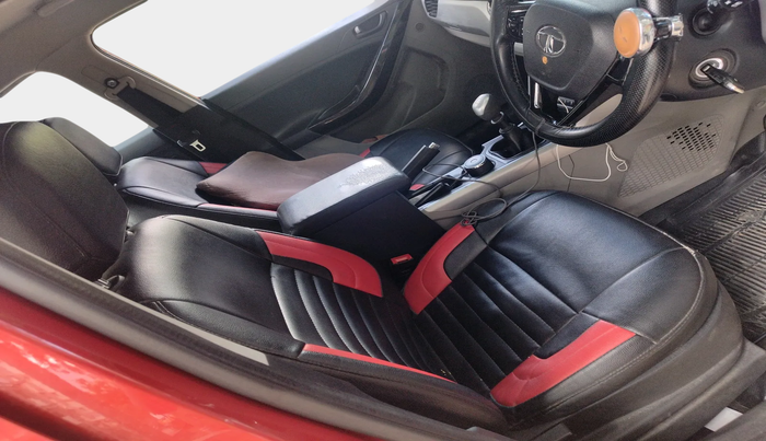 2018 Tata NEXON XM PETROL, Petrol, Manual, 70,488 km, interior