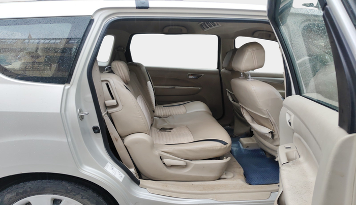 2017 Maruti Ertiga VDI SHVS, Diesel, Manual, 74,915 km, interior