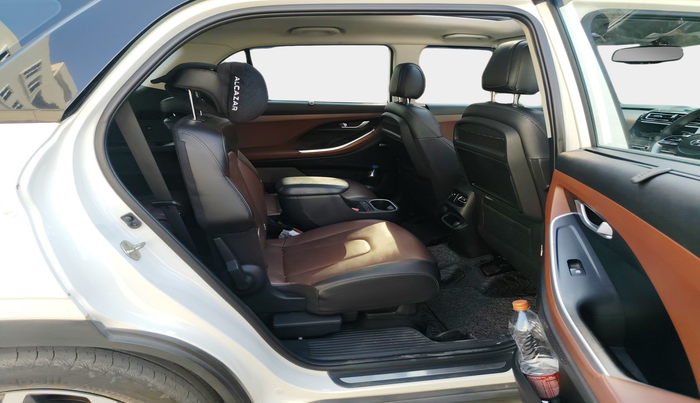 2021 Hyundai ALCAZAR 1.5 SIGNATURE (O) AT 6STR, Diesel, Automatic, 47,331 km, interior