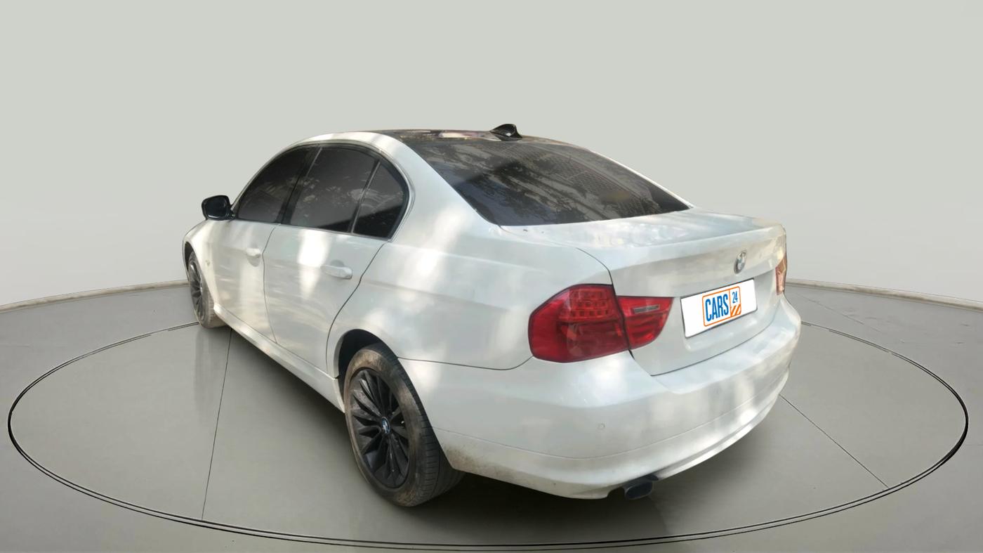 2011 BMW 3 Series 320d, Diesel, Automatic, 1,36,172 km, exterior