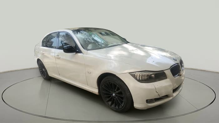 2011 BMW 3 Series 320d, Diesel, Automatic, 1,36,172 km, exterior