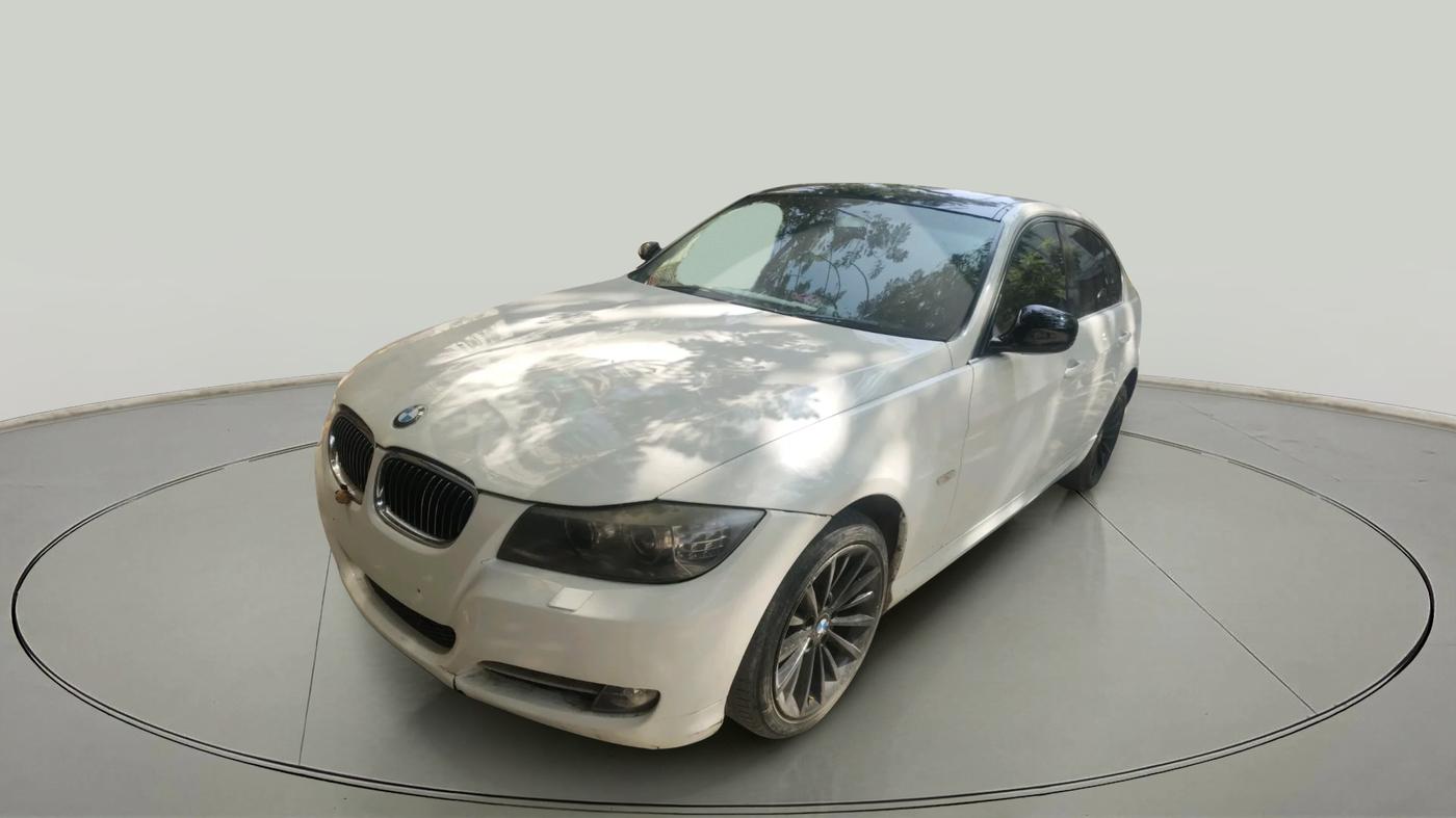2011 BMW 3 Series 320d, Diesel, Automatic, 1,36,172 km, exterior