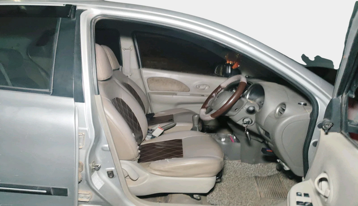 2016 Renault Pulse RXL PETROL, Petrol, Manual, 1,01,693 km, interior