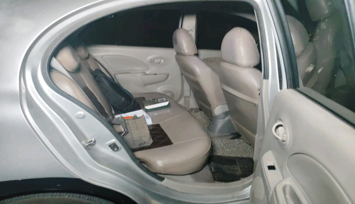 2016 Renault Pulse RXL PETROL, Petrol, Manual, 1,01,693 km, interior