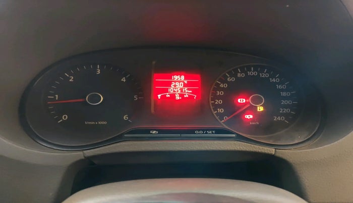 2011 Volkswagen Vento HIGHLINE DIESEL 1.6, Diesel, Manual, 1,04,515 km, interior