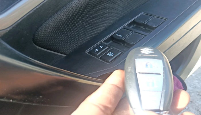 2018 Maruti Vitara Brezza ZDI PLUS AT DUAL TONE, Diesel, Automatic, 82,166 km, interior