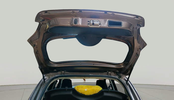 2017 Tata Tiago XZ PETROL, Petrol, Manual, 92,836 km, exterior