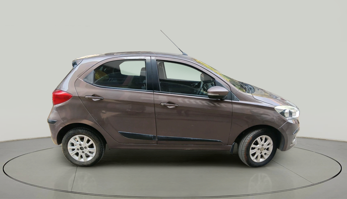 2017 Tata Tiago XZ PETROL, Petrol, Manual, 92,836 km, exterior
