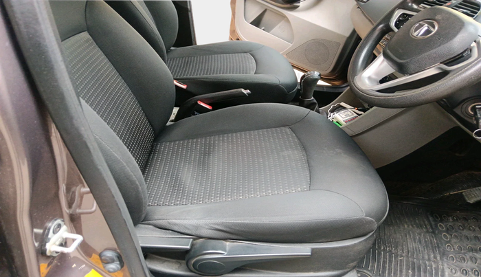 2017 Tata Tiago XZ PETROL, Petrol, Manual, 92,836 km, interior