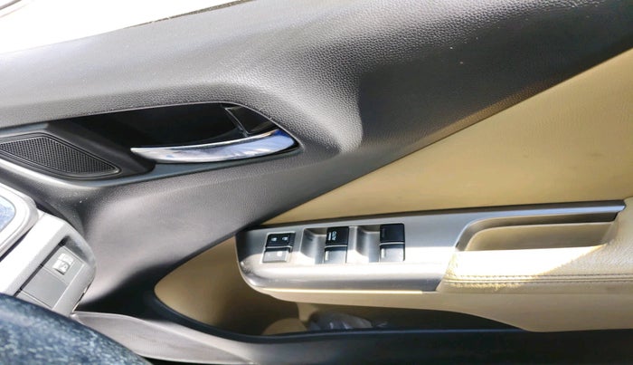 2015 Honda City 1.5L I-VTEC VX CVT, Petrol, Automatic, 1,36,861 km, interior