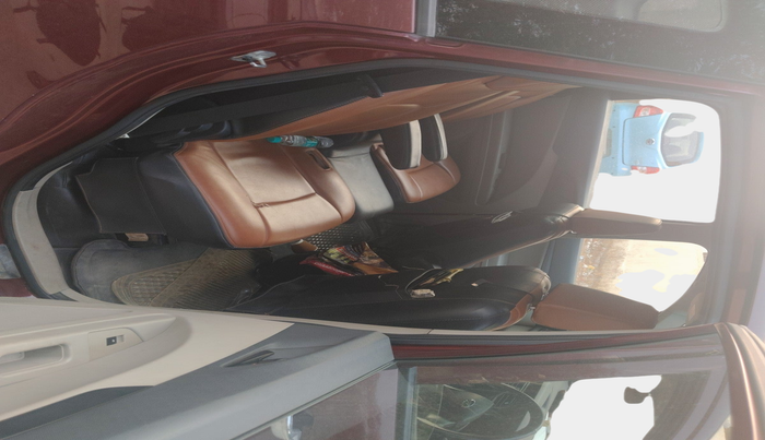 2018 Mahindra MARAZZO M2 7STR, Diesel, Manual, 83,737 km, interior