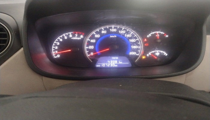 2018 Hyundai Grand i10 MAGNA 1.2 KAPPA VTVT, Petrol, Manual, 1,08,287 km, interior