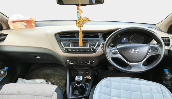 2014 Hyundai Elite i20 ASTA 1.2, Petrol, Manual, 1,60,279 km, interior