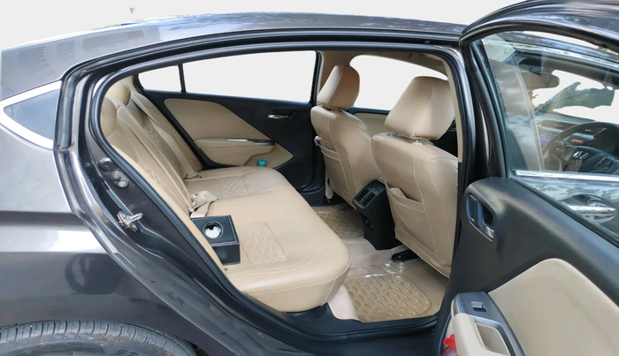 2015 Honda City 1.5L I-VTEC V MT, Petrol, Manual, 47,664 km, interior