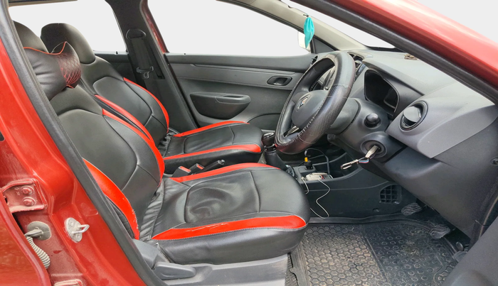 2016 Renault Kwid RXT 0.8, Petrol, Manual, 48,396 km, interior