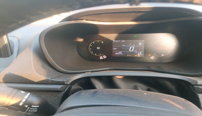 2023 Tata NEXON PURE SUNROOF 1.2 PETROL, Petrol, Manual, 18,950 km, interior