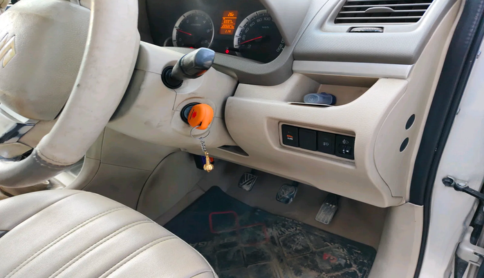 2012 Maruti Ertiga ZDI, Diesel, Manual, 2,05,027 km, interior