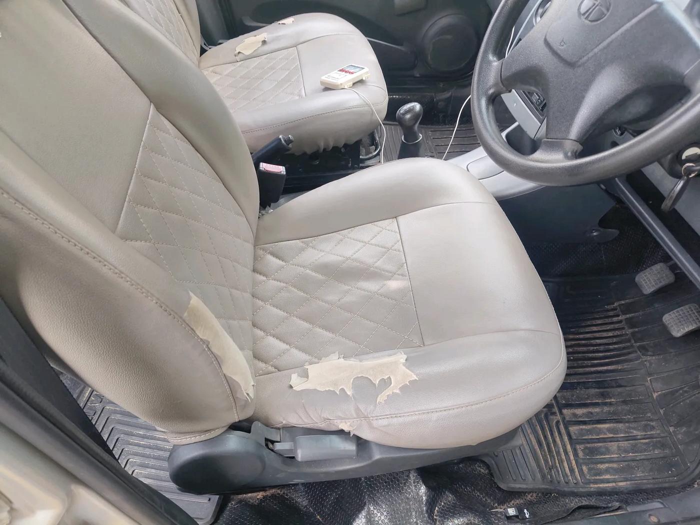 2011 Tata Indica V2 DLS, Diesel, Manual, 1,48,045 km, interior