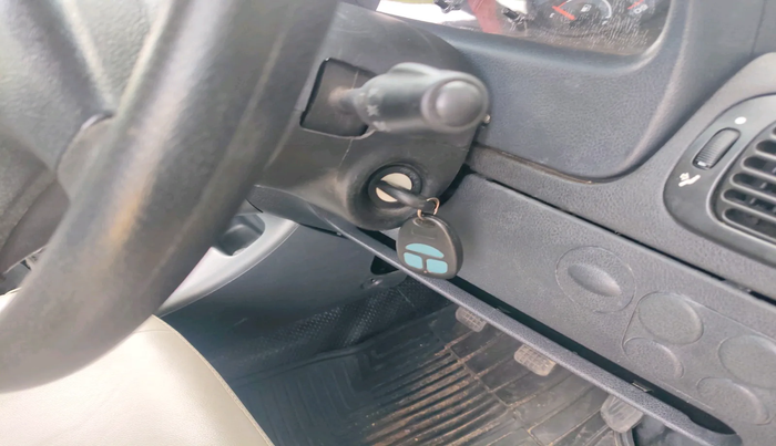 2011 Tata Indica V2 DLS, Diesel, Manual, 1,48,045 km, interior