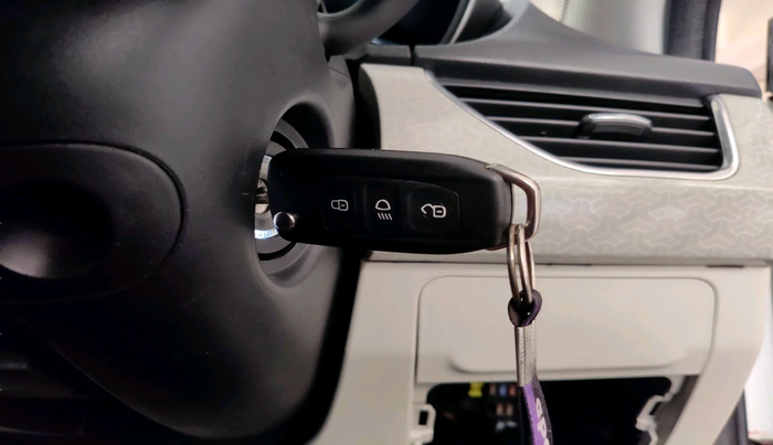 2021 Tata NEXON XZ PETROL, Petrol, Manual, 68,601 km, interior