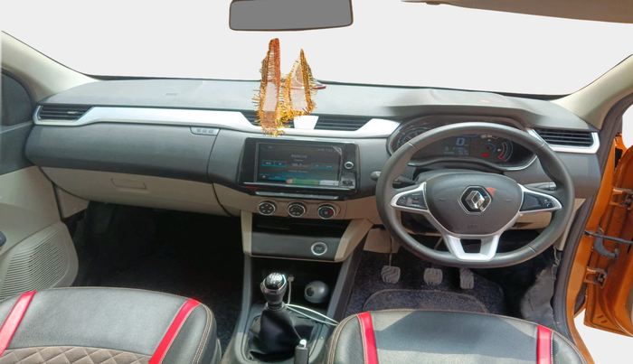 2022 Renault TRIBER RXZ DUAL TONE, Petrol, Manual, 21,190 km, interior