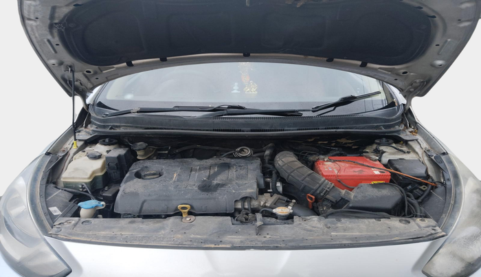 2011 Hyundai Verna FLUIDIC 1.6 CRDI SX AT, Diesel, Automatic, 1,84,680 km, exterior