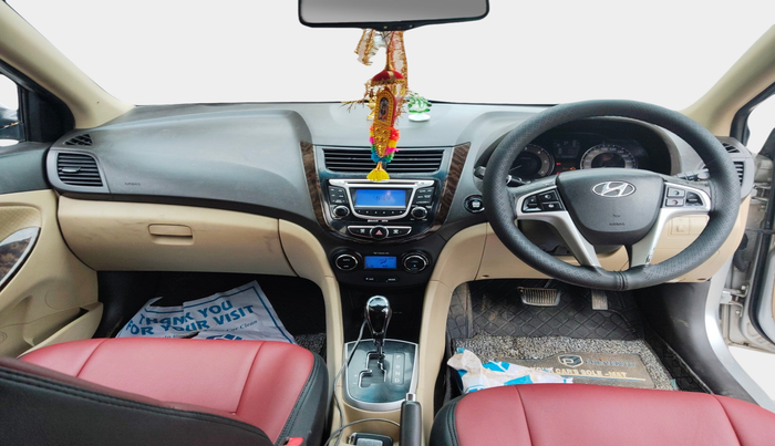 2011 Hyundai Verna FLUIDIC 1.6 CRDI SX AT, Diesel, Automatic, 1,84,680 km, interior
