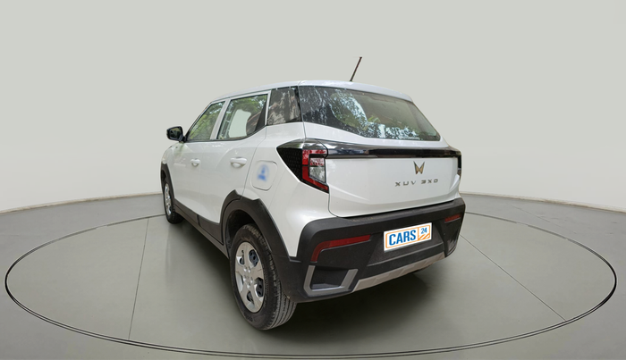 2024 Mahindra XUV 3XO MX2 Pro 1.2 L TCMPFI AT, Petrol, Automatic, 4,983 km, exterior