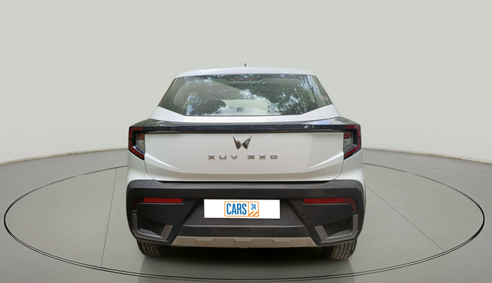 2024 Mahindra XUV 3XO MX2 Pro 1.2 L TCMPFI AT, Petrol, Automatic, 4,983 km, exterior