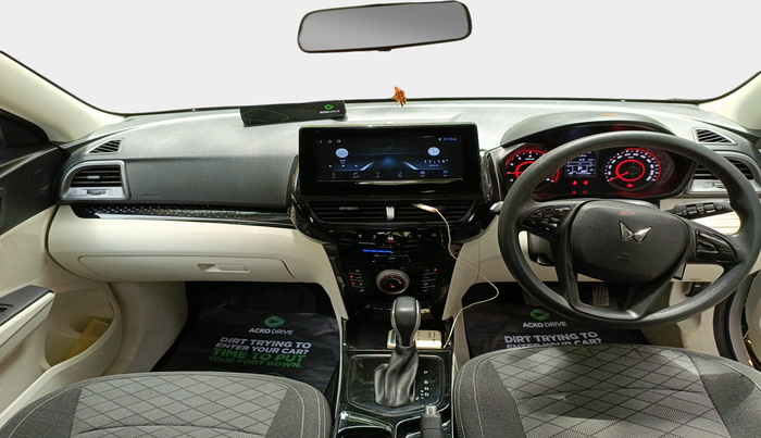 2024 Mahindra XUV 3XO MX2 Pro 1.2 L TCMPFI AT, Petrol, Automatic, 4,983 km, interior