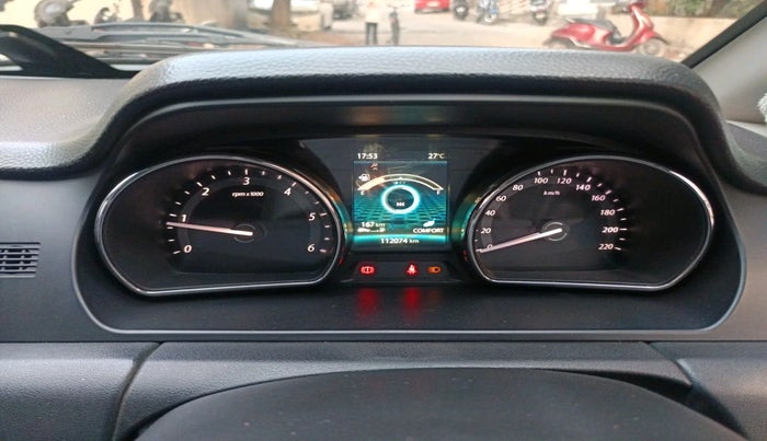 2018 Tata Hexa XT 4X2 7 STR, Diesel, Manual, 1,12,074 km, interior