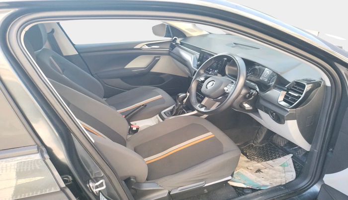 2023 Skoda KUSHAQ AMBITION 1.0L TSI AT, Petrol, Automatic, 11,943 km, interior