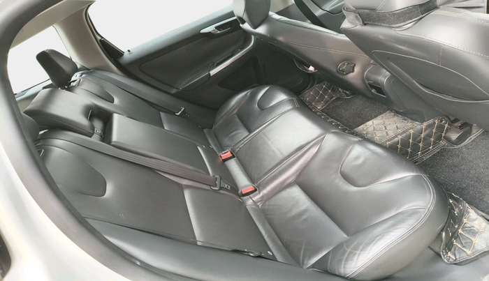 2014 Volvo XC 60 D4 SUMMUM, Diesel, Automatic, 1,06,315 km, interior