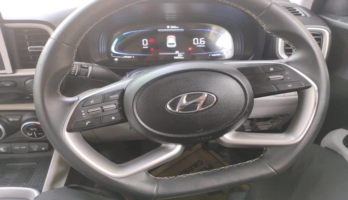 2024 Hyundai VENUE SX 1.2 PETROL, Petrol, Manual, 10,679 km, interior