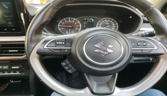 2022 Maruti BREZZA ZXI + SMART HYBRID DUAL TONE, Petrol, Manual, 15,613 km, interior